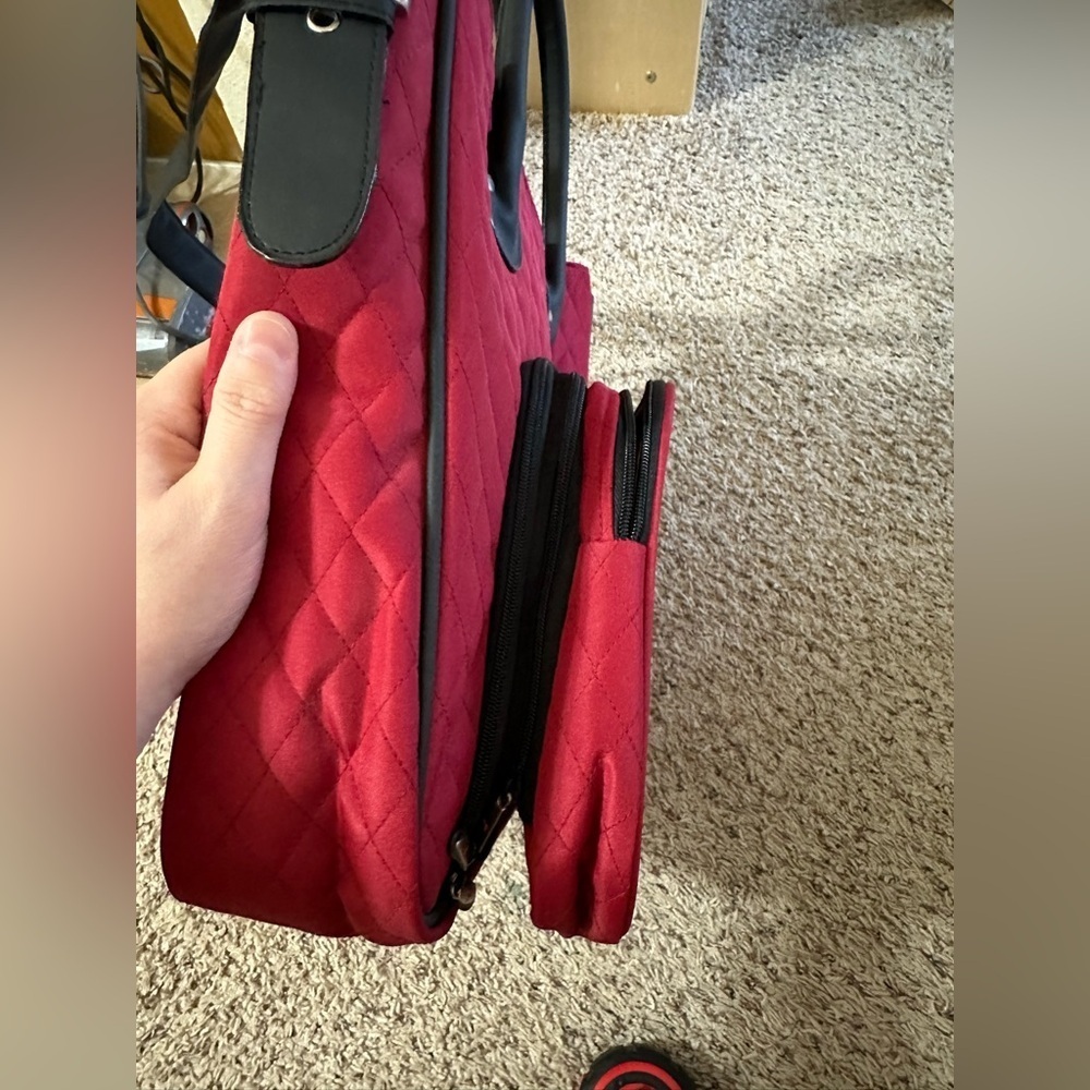 Travelon Quilted 2 in 1 Convertible Tote/Crossbody Bag - Picture 7 of 17